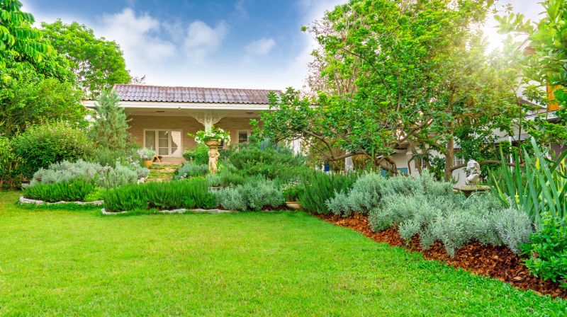 Commercial Gardening in Honolulu, HI